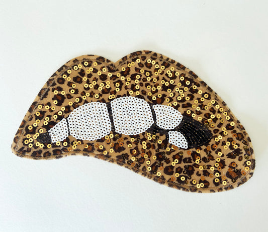 Kinked DIY Leopard Lips Motif